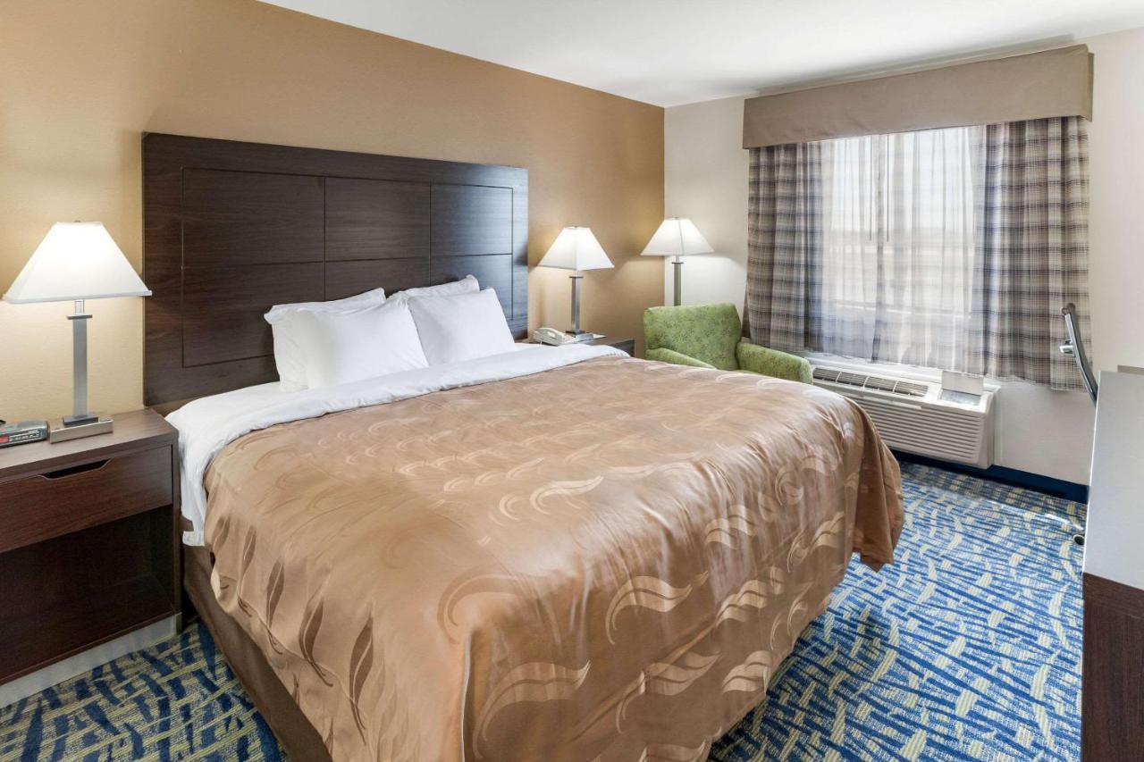 Quality Inn Rochelle Extérieur photo