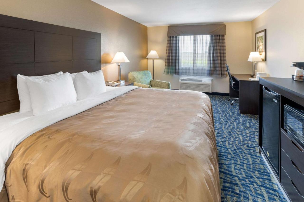 Quality Inn Rochelle Extérieur photo