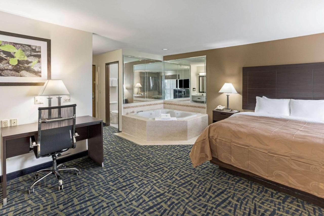 Quality Inn Rochelle Extérieur photo